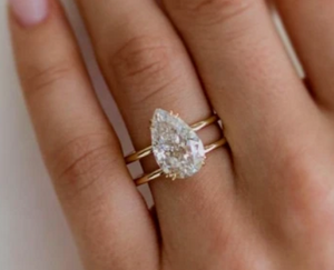 Semi mount for pear ring