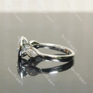 Lab Diamond Ring with Custom Accents (Moissanite/LGD/Gemstone) in 10K/14K/18K Gold or Platinum | DovEggs