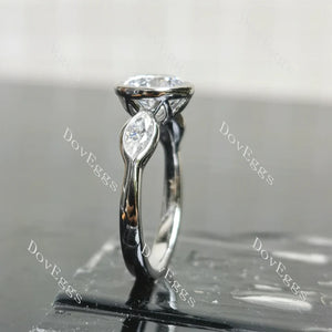 Lab Diamond Ring with Custom Accents (Moissanite/LGD/Gemstone) in 10K/14K/18K Gold or Platinum | DovEggs