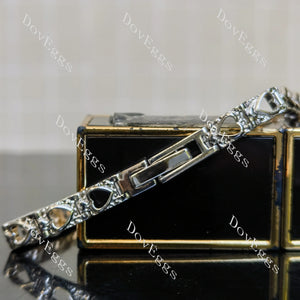 Details of the heart shaped hollow out heart moissanite bracelet's buckle.
