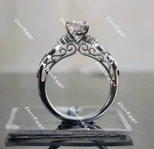 Lab Diamond Ring with GHI Color Accents (Moissanite/LGD) in 10K/14K/18K Gold or Platinum | DovEggs