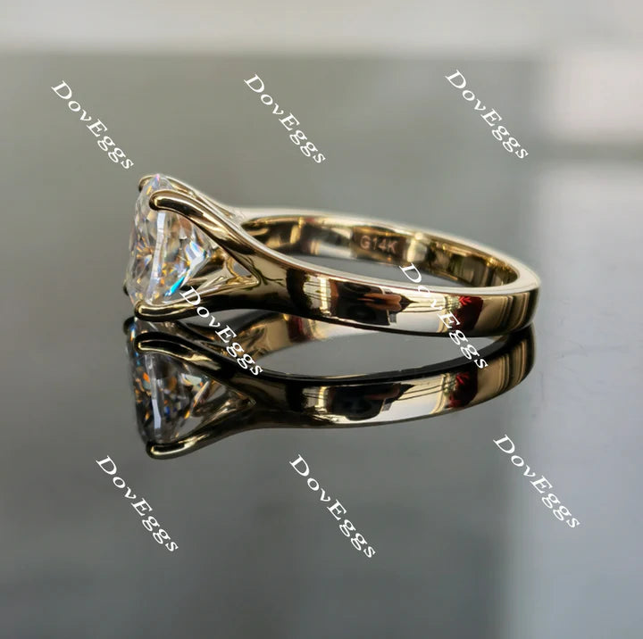 Doveggs yellow gold moissanite oval engagement ring