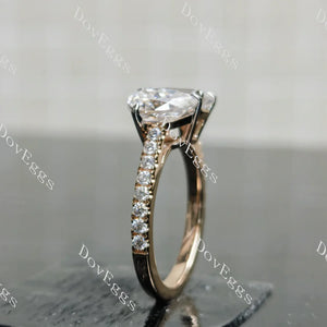 Lab Diamond Ring with Round Accents (Moissanite/LGD) in 10K/14K Gold or Platinum | DovEggs
