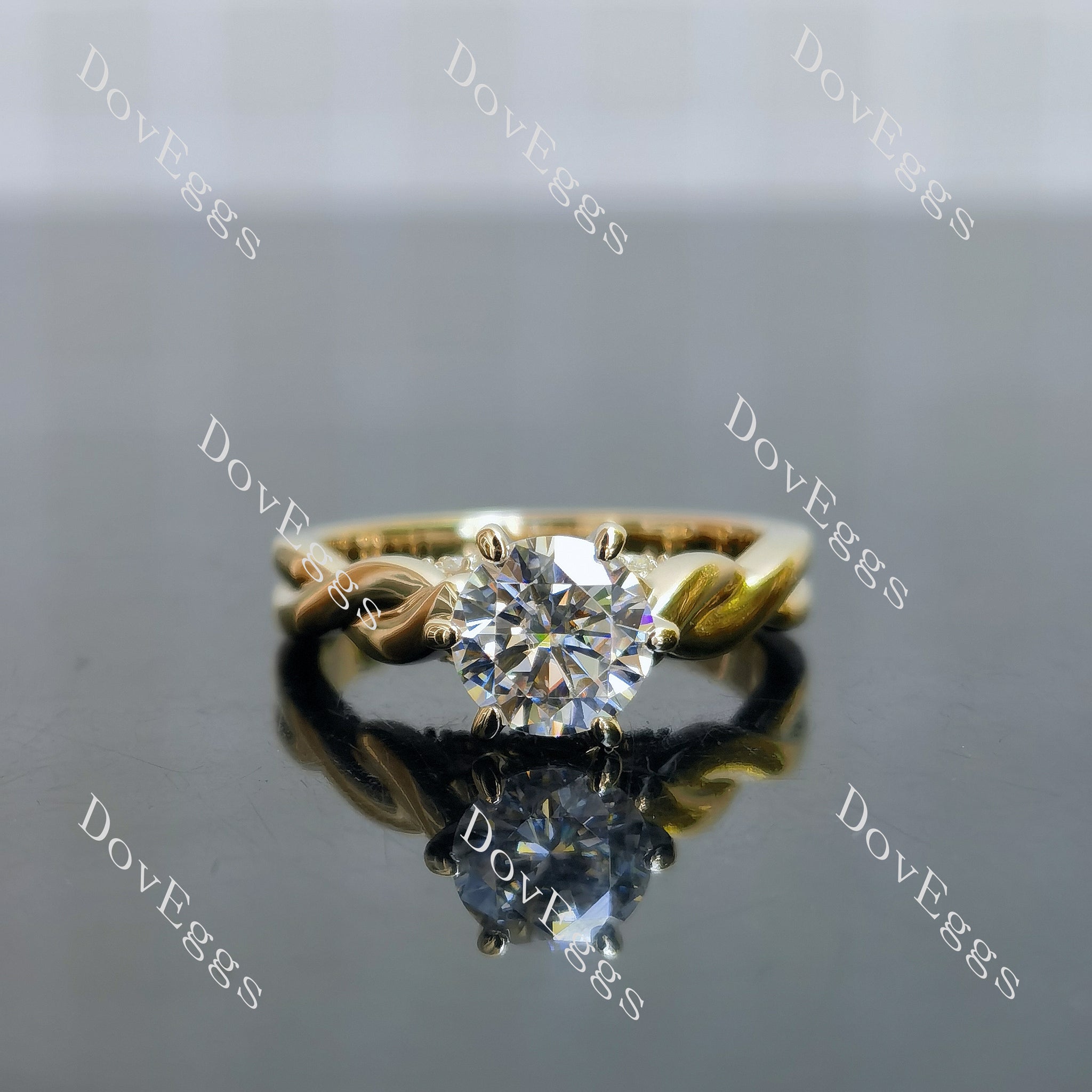 Round curved 6prongs moissanite engagement ring|Doveggs