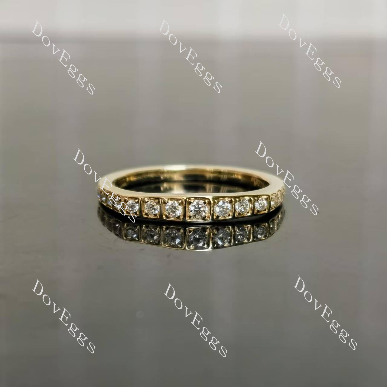 Round pave moissanite/lab grown diamond wedding band front view|Doveggs