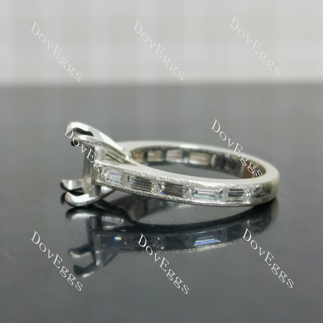 Lab Diamond Ring with GHI Color Accents (Moissanite/LGD) in 10K/14K Gold or Platinum | DovEggs