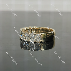 Close up of precision set pave radiant stones| Doveggs