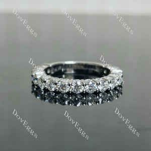 Round pave moissanite or lab grown diamond wedding band|Doveggs