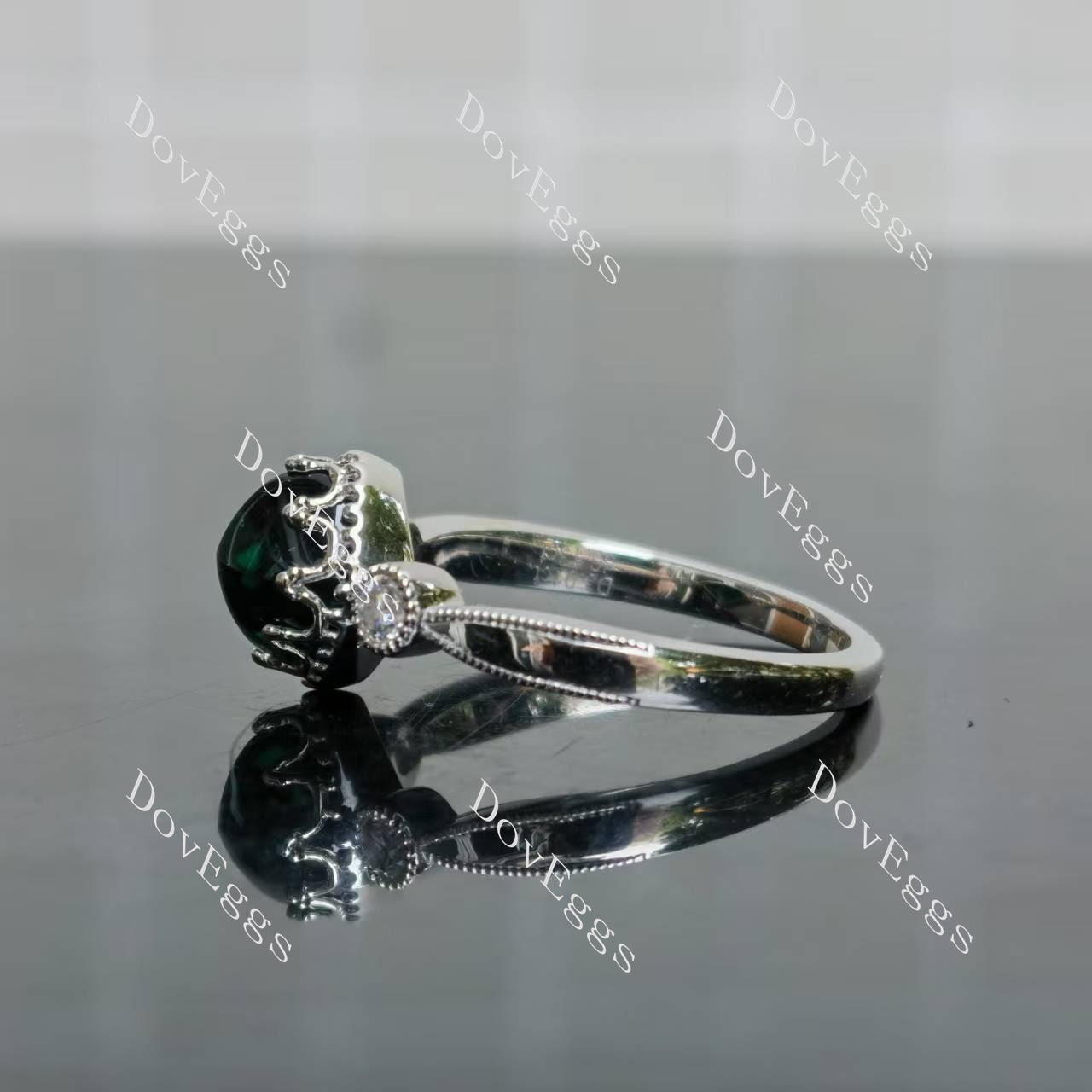 Elegant Pavé Lab Grown Diamond Ring in 10K/14K/18K Gold or Platinum | DovEggs