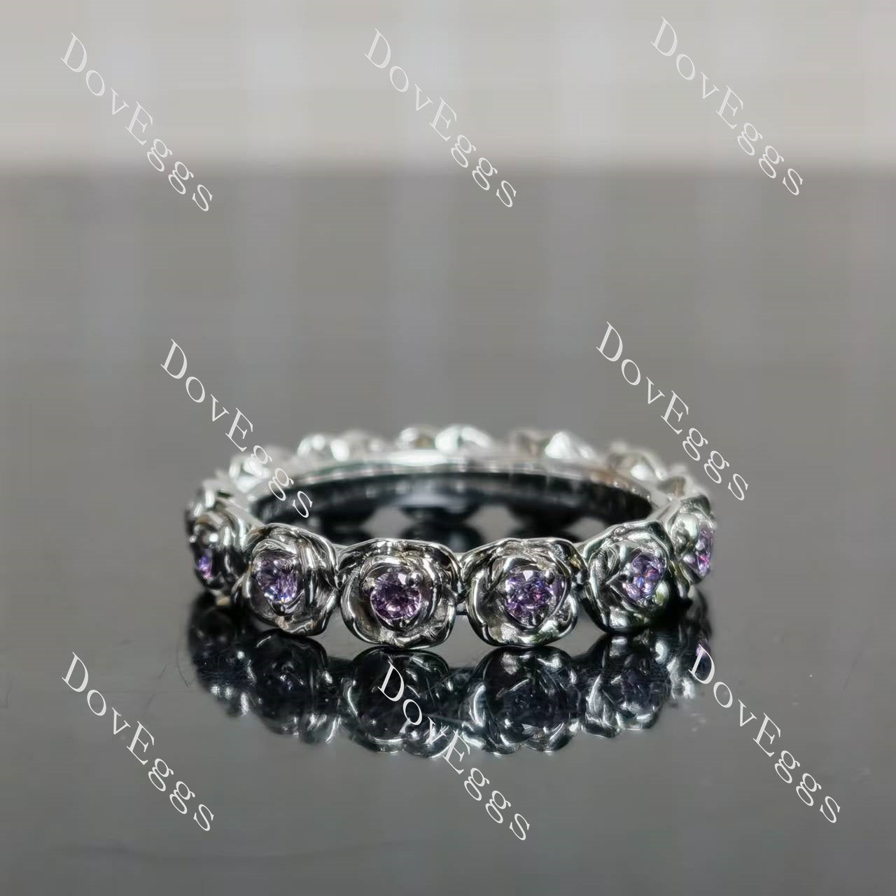 Feminine and rose floral vintage full eternity wedding band with stones| Doveggs