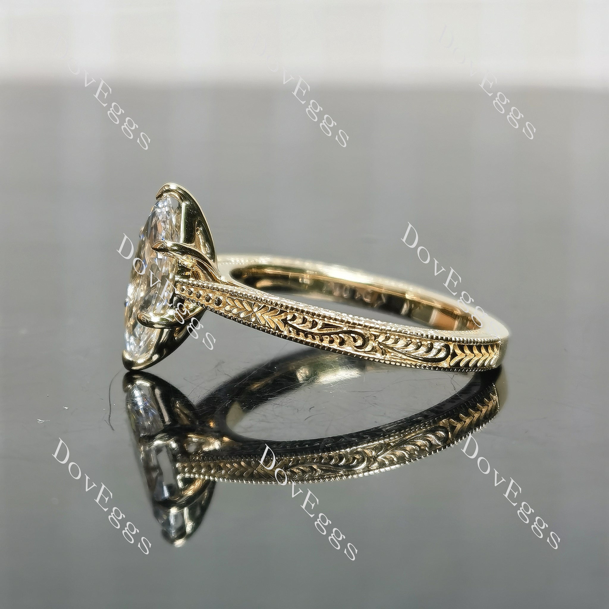 Carving art deco moissanite engagement ring|Doveggs