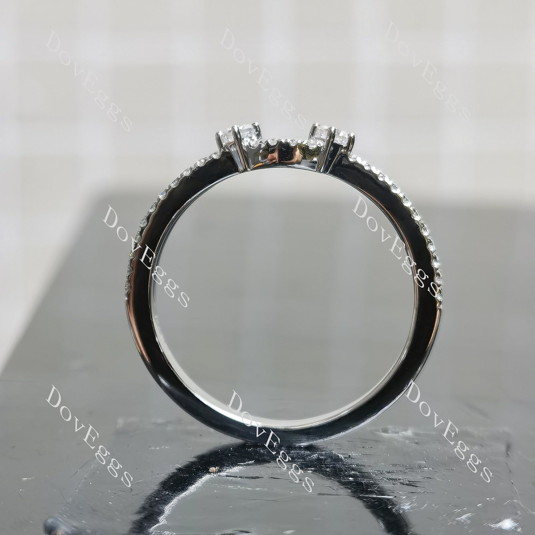 Doveggs moissanite or lab grown diamond wedding band