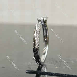 Round princess pave moissanite or lab diamond wedding band side view|Doveggs