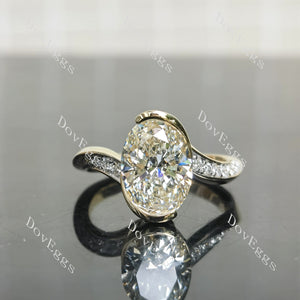 Oval twisted ring arm moissanite engagement ring| DovEggs