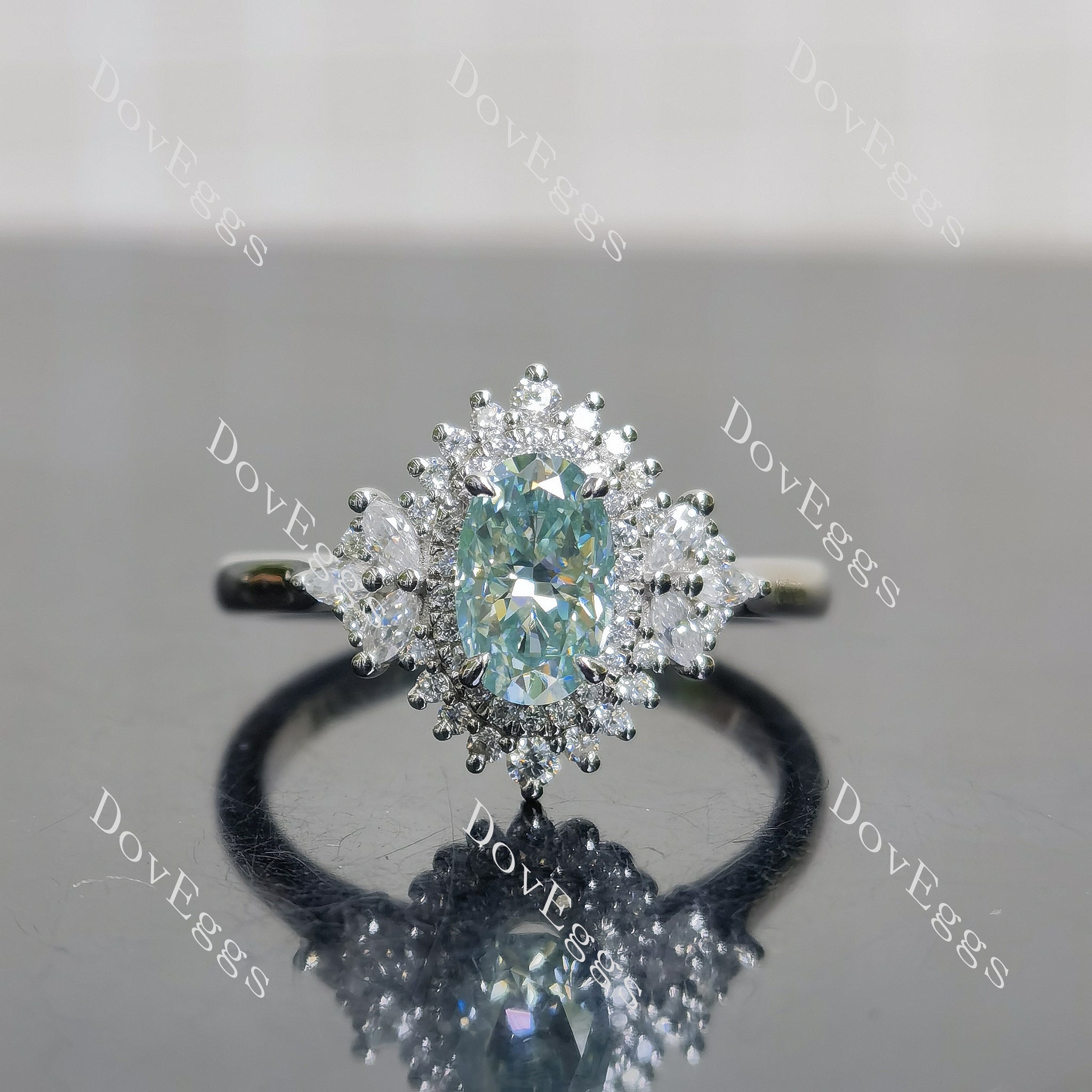 Oval halolight blue moissanite engagement ring| Doveggs