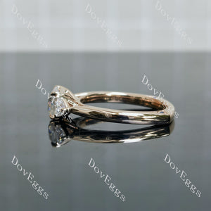 Doveggs emerald three-stones moissanite engagement ring