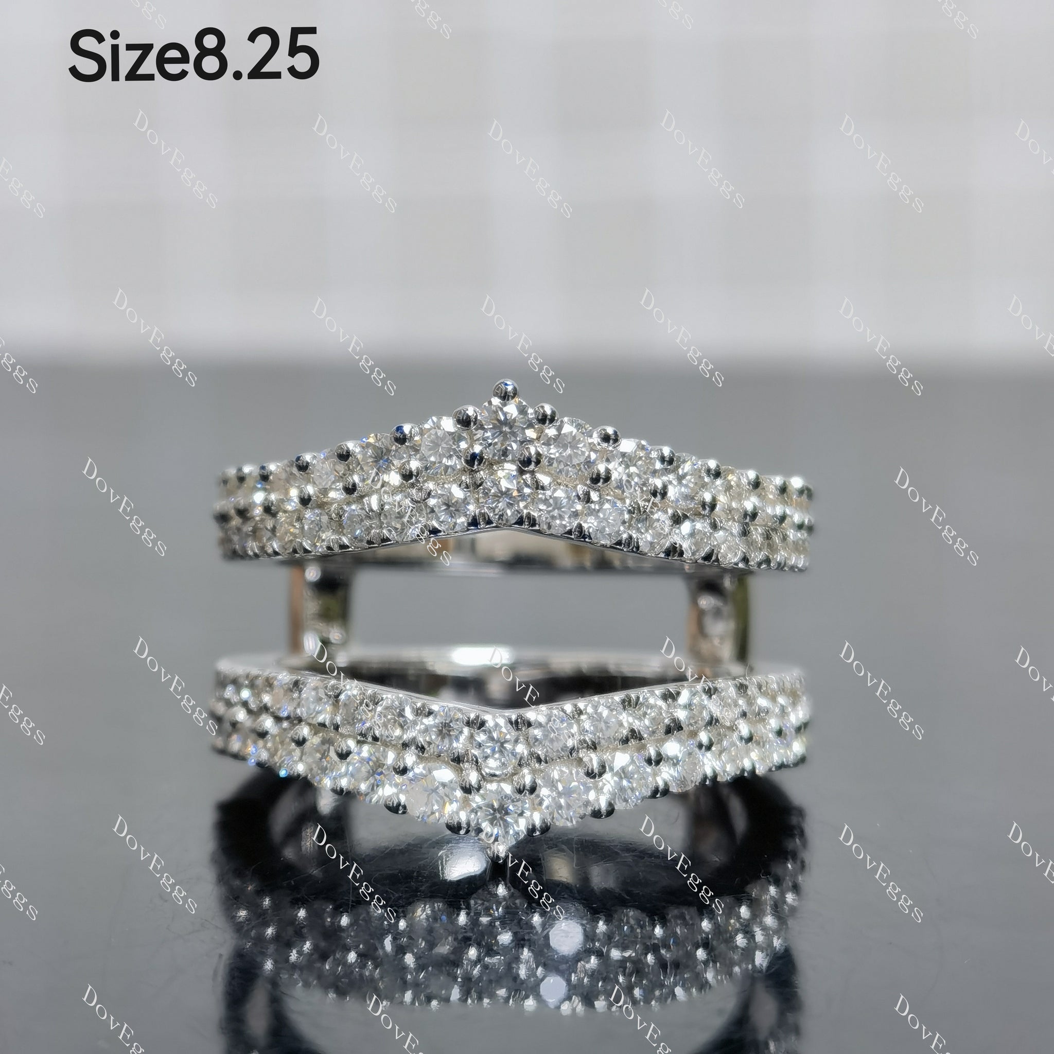 (size #8,#8.25 ) Doveggs sterling silver round moissanite enhancer