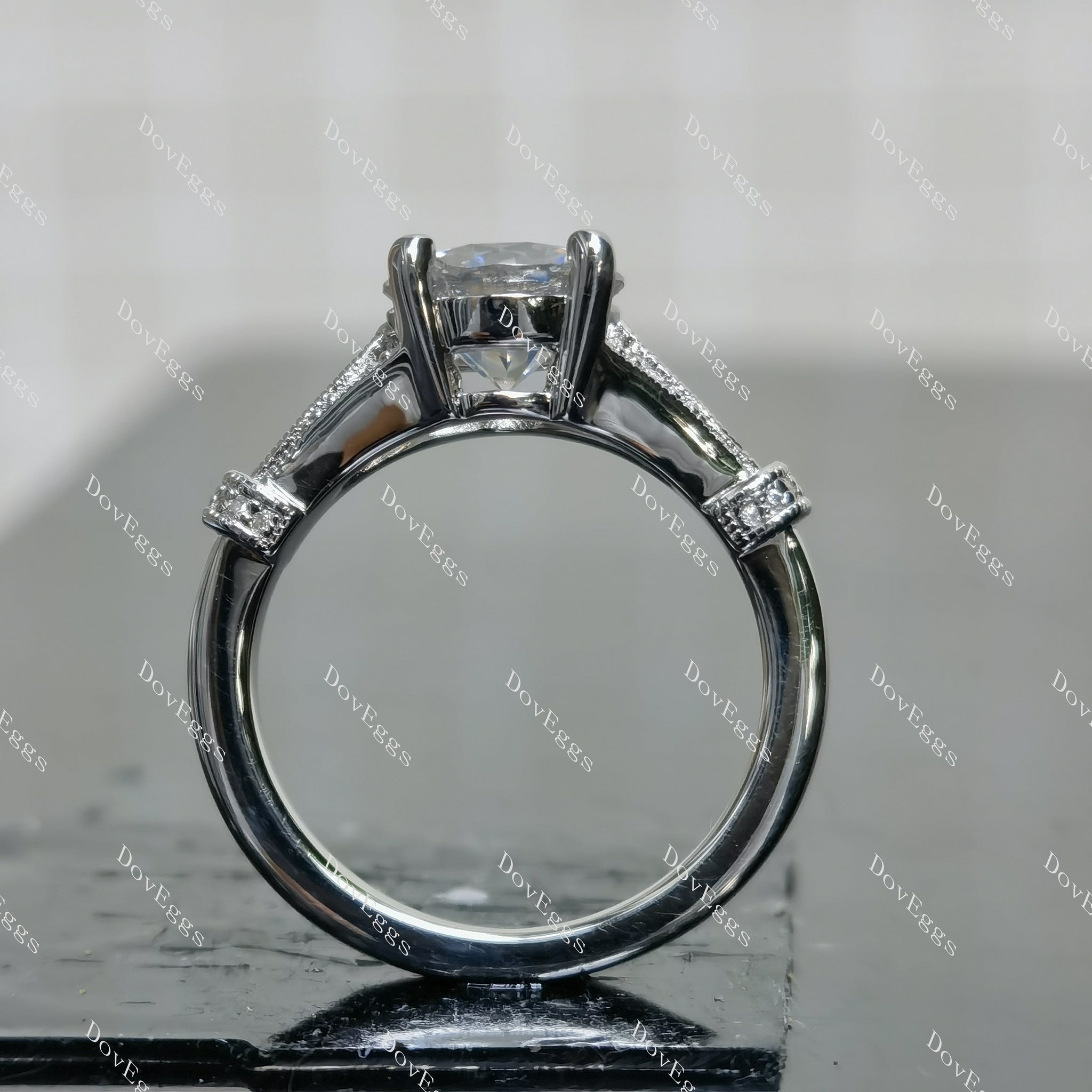 (size 6)Doveggs 2ct GHI color round moissanite engagement SS ring