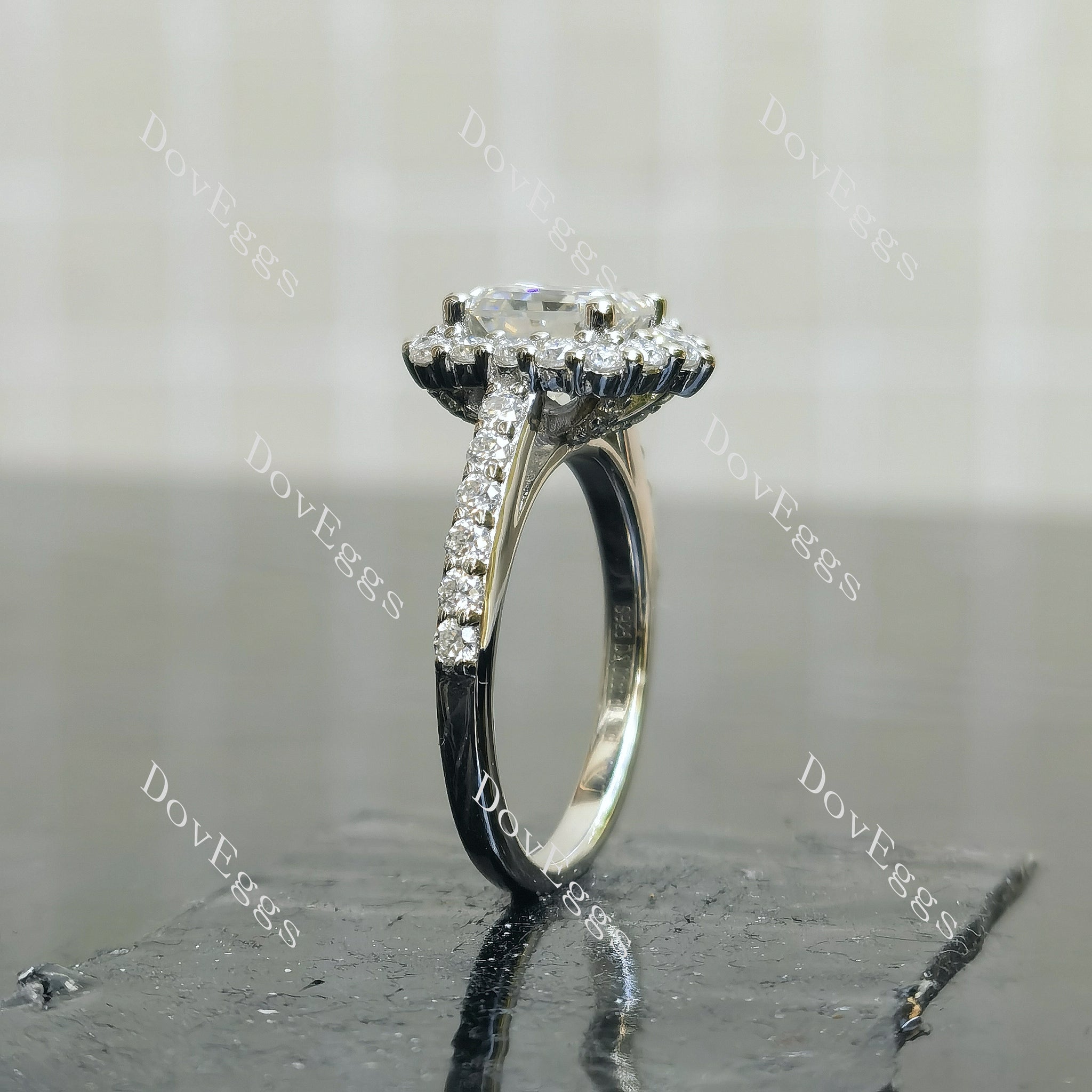 (size 6) Doveggs sterling silver 2ct asscher moissanite ring