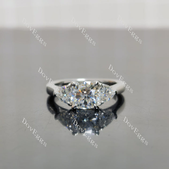 (size 4) Doveggs sterling silver 1ct cushion moissanite engagement ring