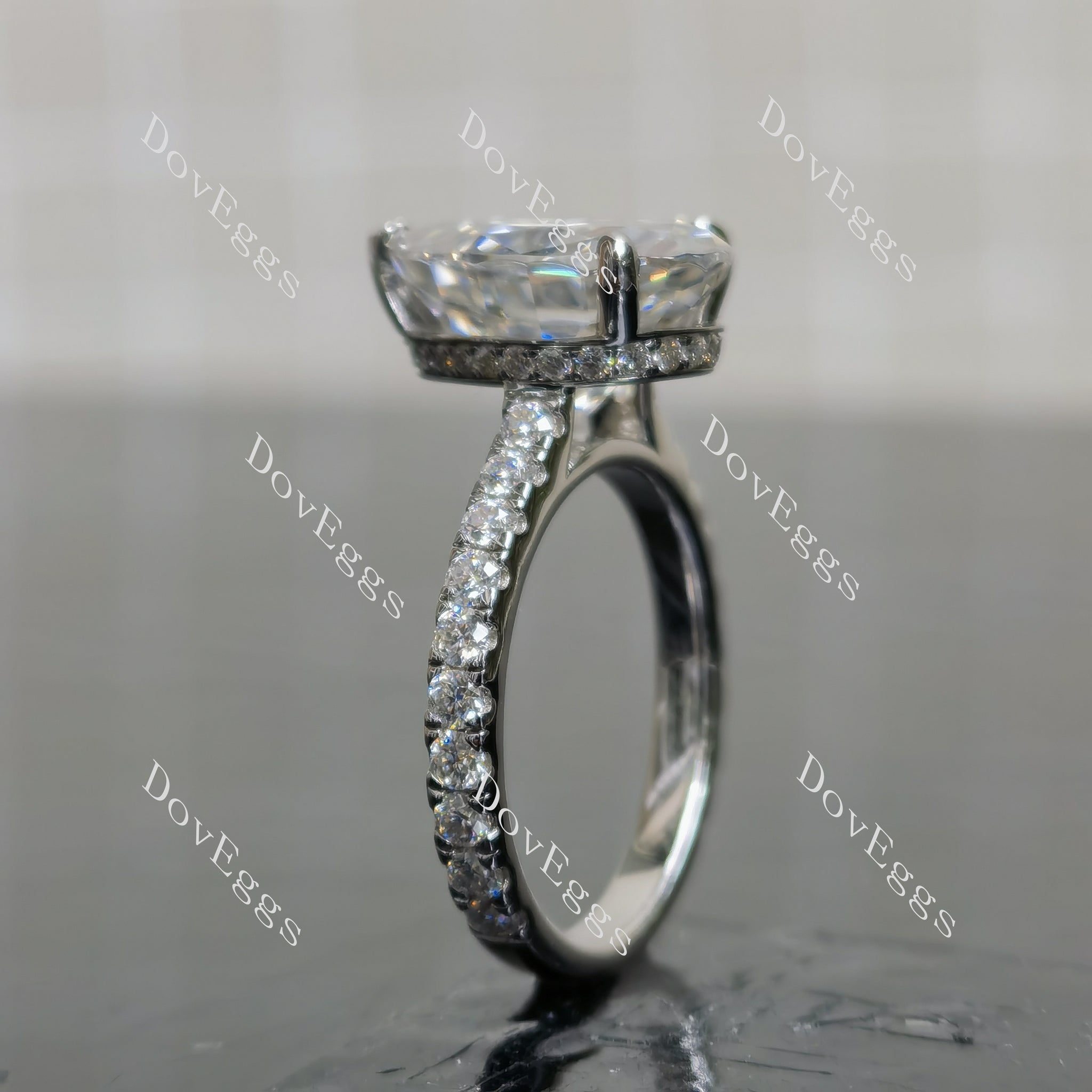 (size 6.5) Doveggs sterling silver 6ct pear pave moissanite engagement ring