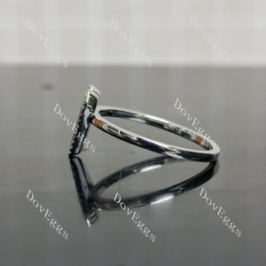 DovEggs heart shaped round moissanite/lab grown diamond wedding band
