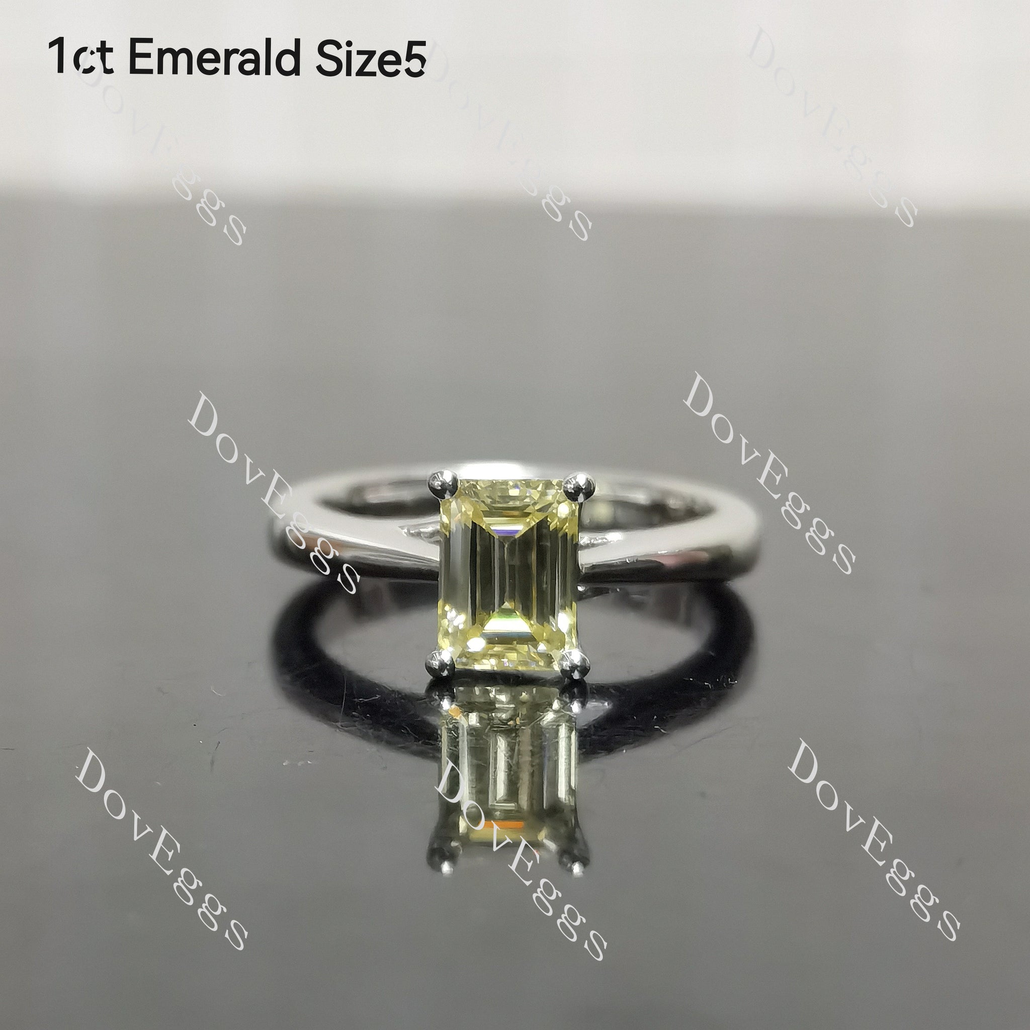 (Size 4.75-7.5) Doveggssterling silver moissanite engagement ring
