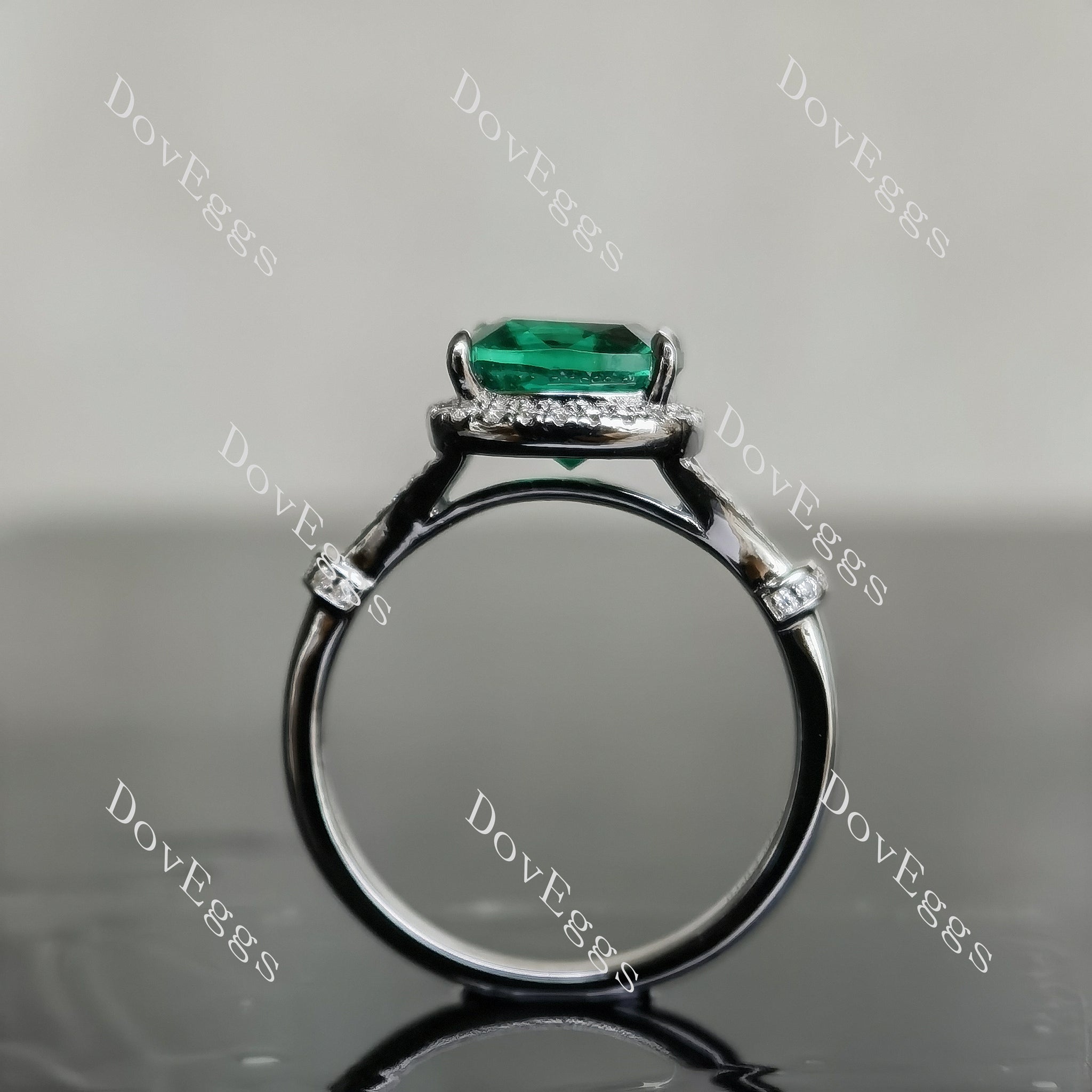 Doveggs 3ct Culombia Emerald Elongated Cushion 3.2cttw Moissanite Stones Sterling Silver Ring