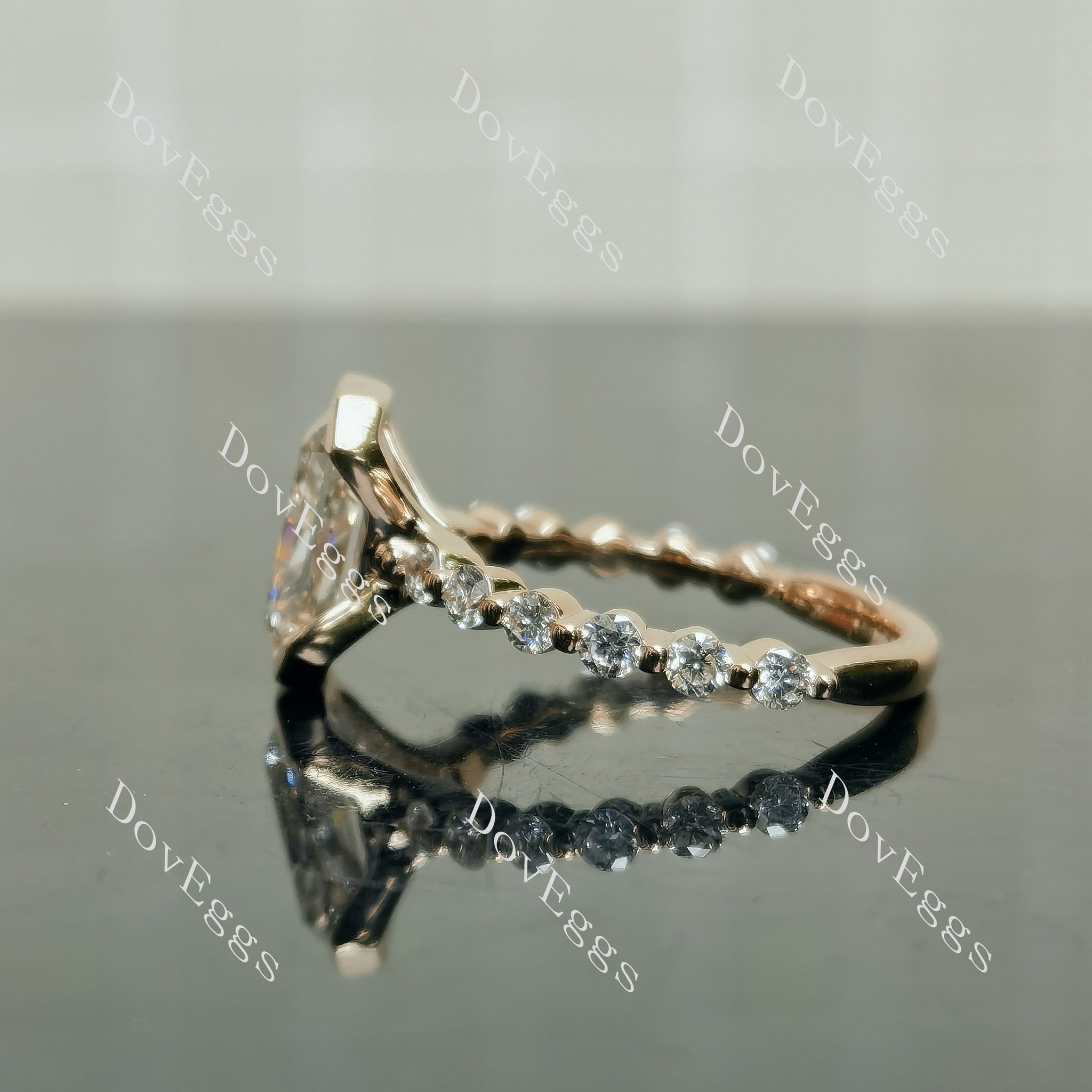 Doveggs Radiant Bezel Lab Grown Diamond Engagement Ring