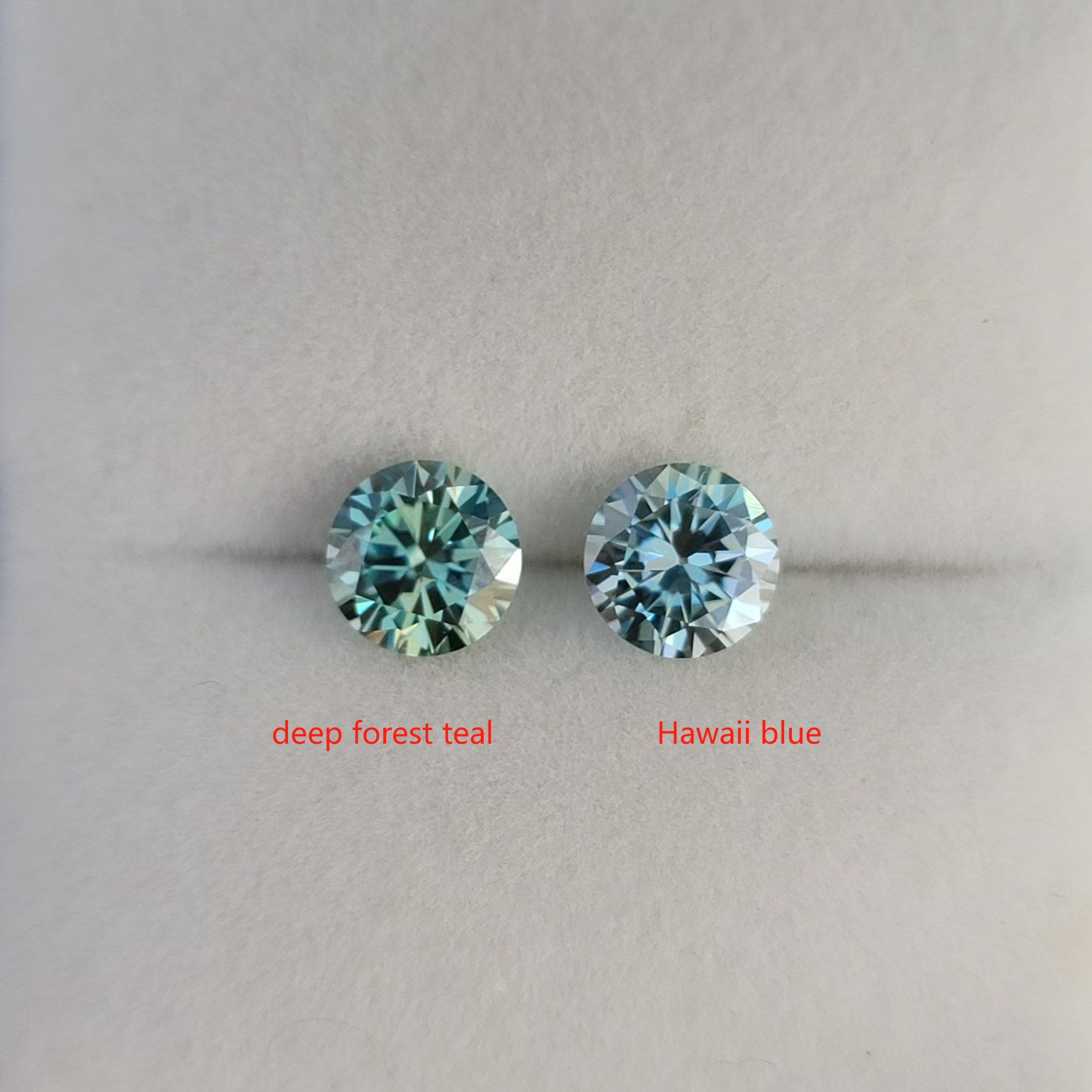 Doveggs round 1ct accident color deep forest teal moissanite loose stone