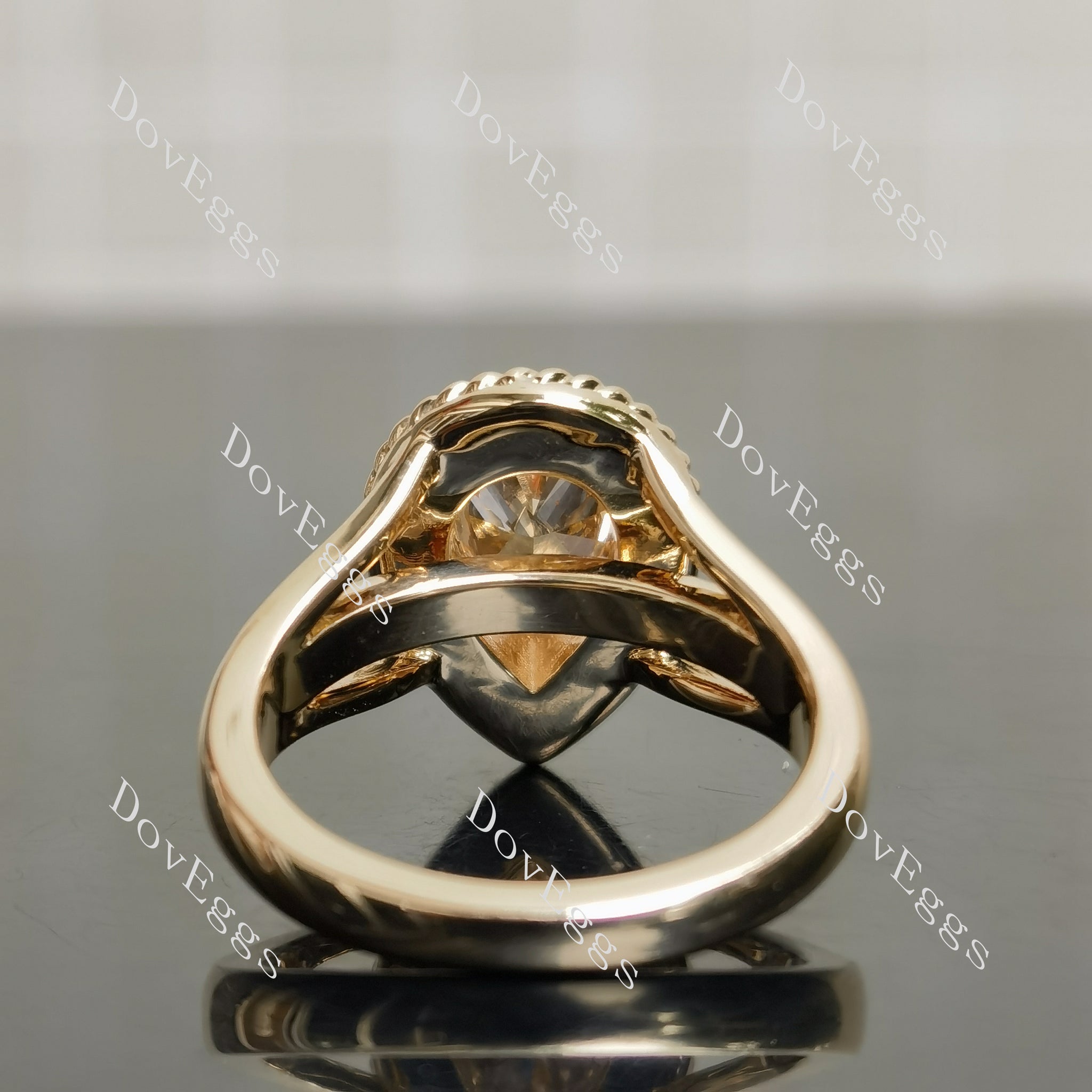 Doveggs Pear Bezel Halo Split Shanks Fancy Pink Lab Grown Diamond Engagement Ring