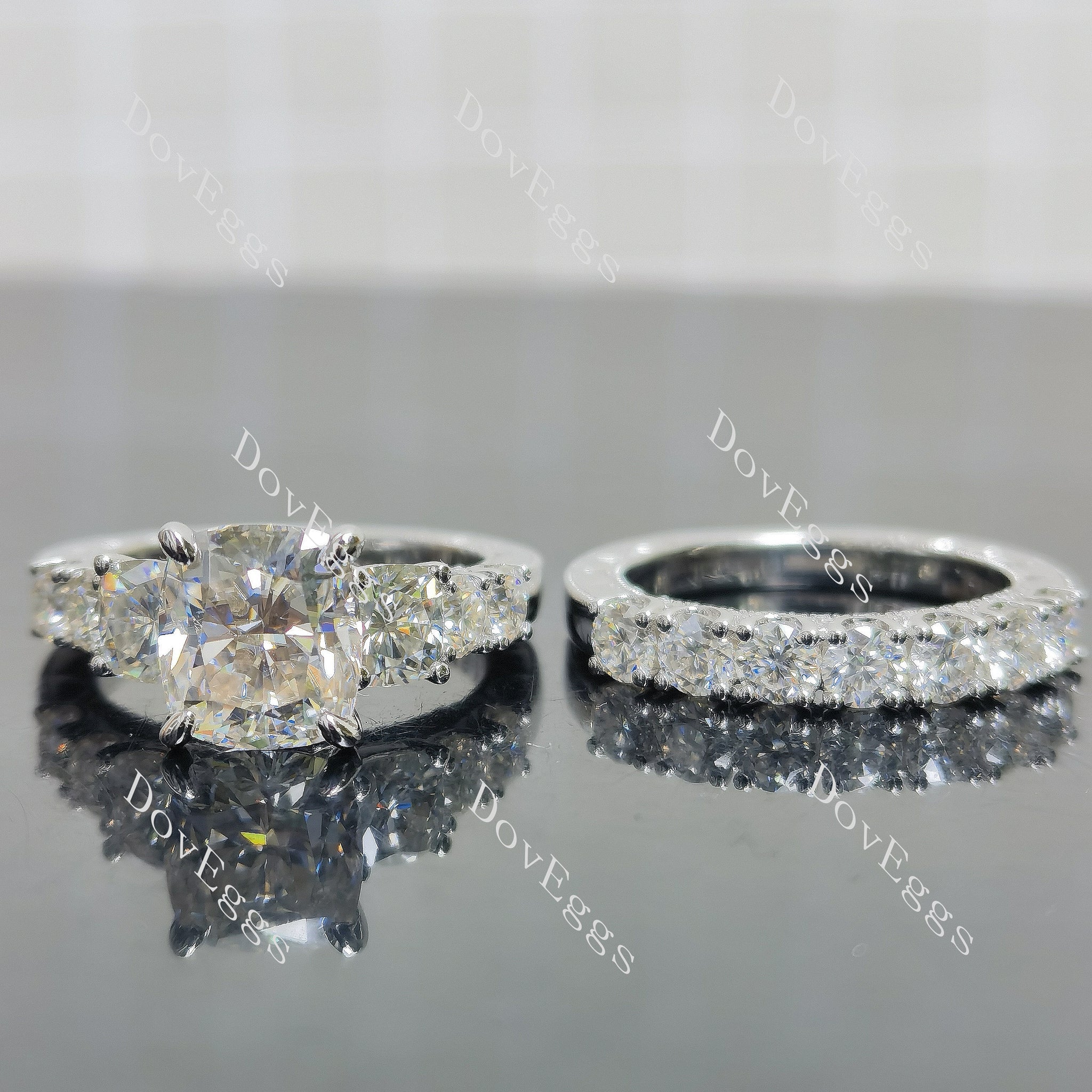 (size 7.25) Doveggs sterling silver 3ct cushion moissanite bridal set(2 rings)