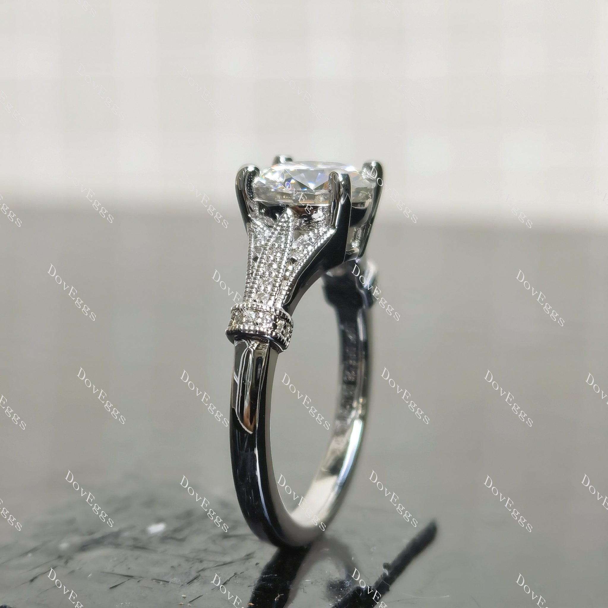 (size 6)Doveggs 2ct GHI color round moissanite engagement SS ring