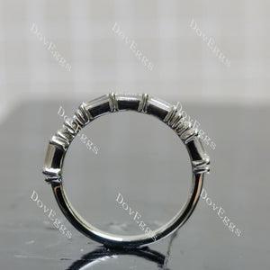 (size 7) Doveggs sterling silver round baguette wedding band