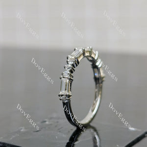 (size 7) Doveggs sterling silver round baguette wedding band