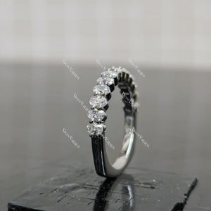 (size 4.75) Doveggs sterling silver oval moissanite wedding band