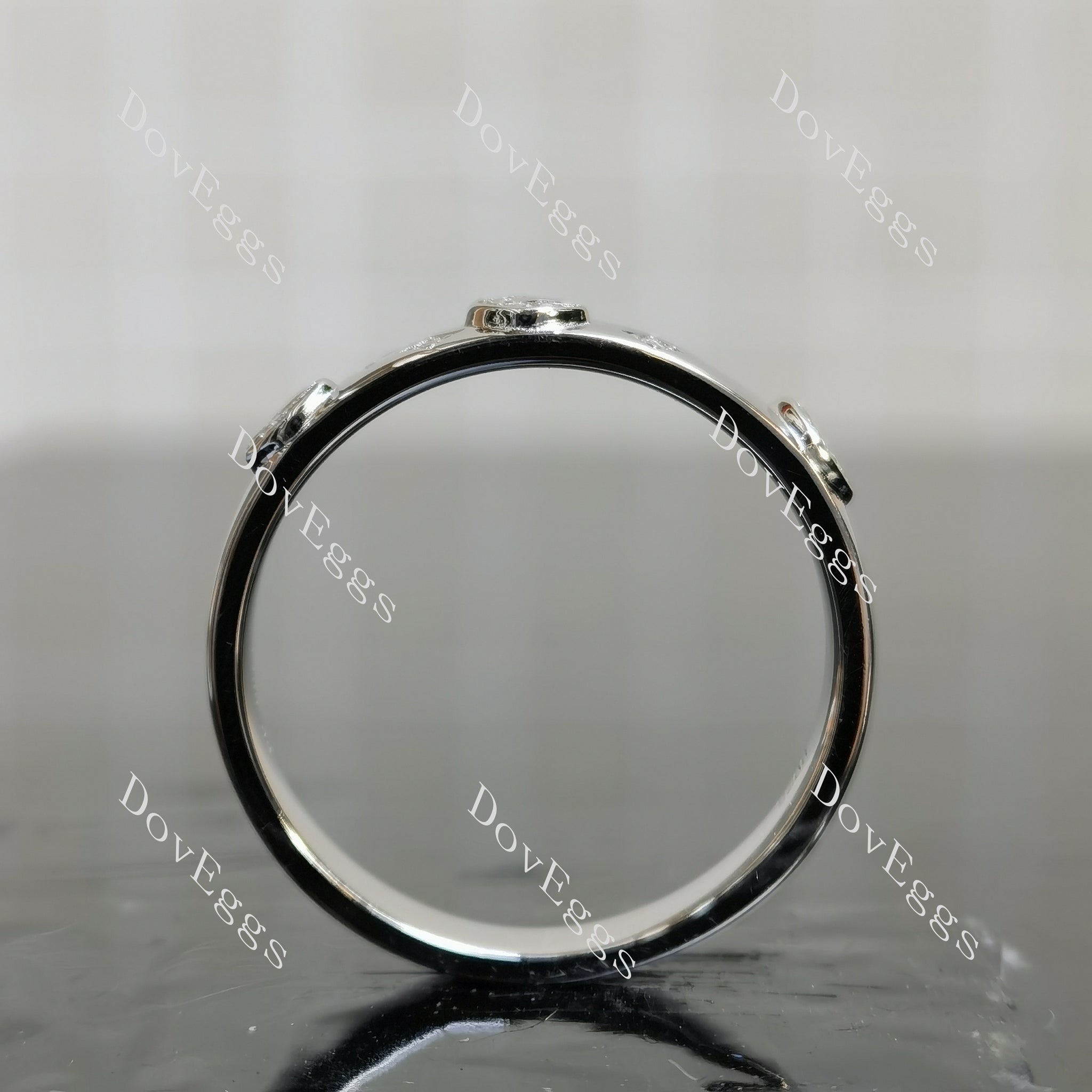 Doveggs star and moon round moissanite wedding band-3.5mm band width