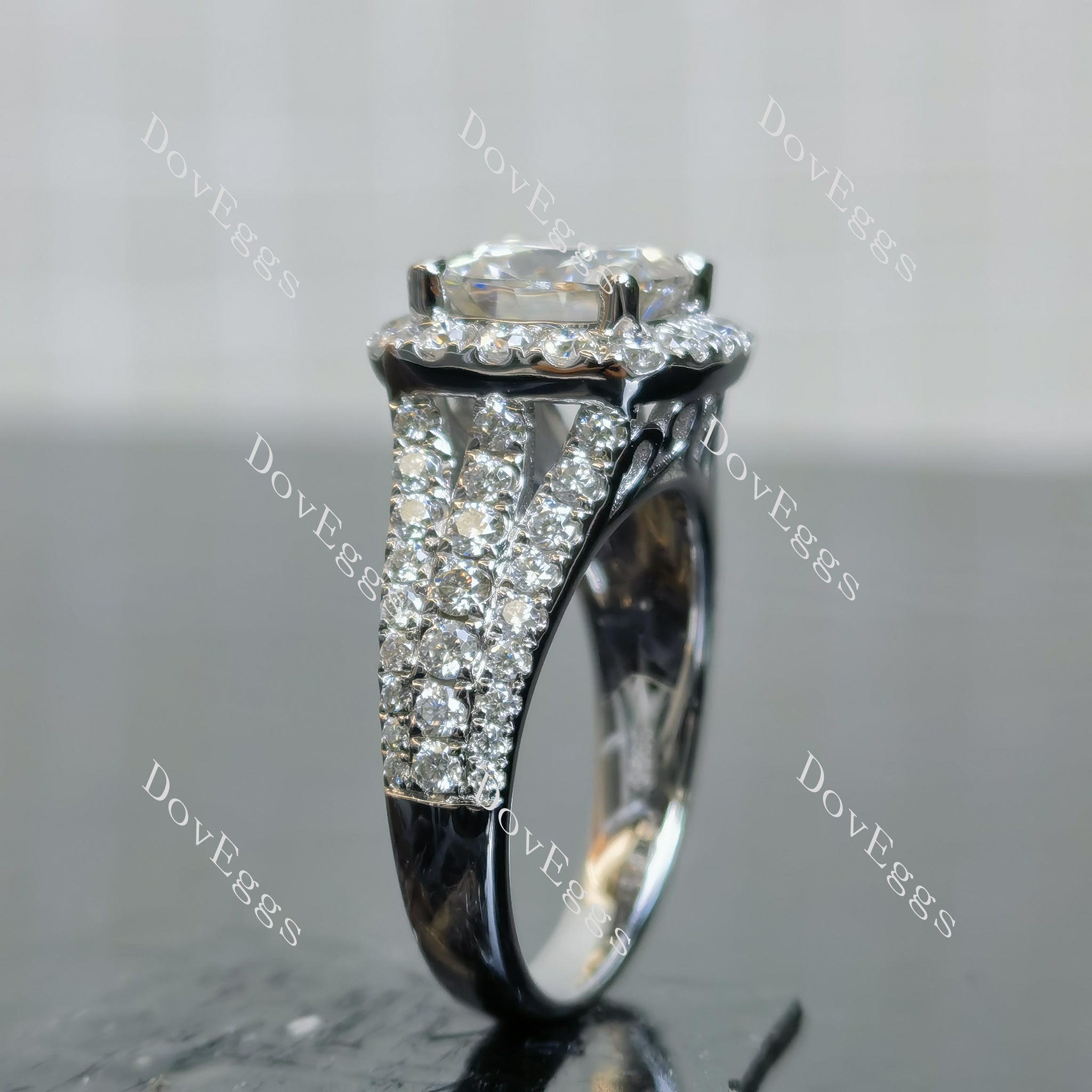 (size 7.75-8) Doveggs sterling silver 3ct cushion moissanite engagement ring