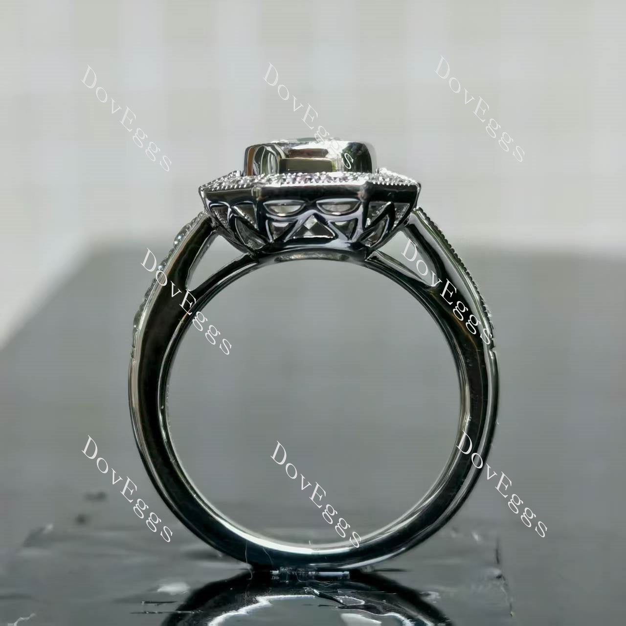 (size 7) Doveggs sterling silver 2ct elongated cushion moissanite engagement ring