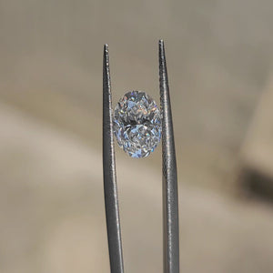 Water ripple light effect video on oval diamond