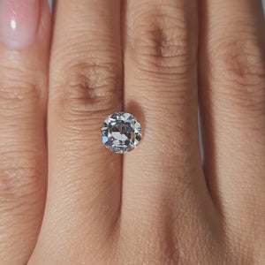 Vintage-style video of 2.01ct OEC diamond in candlelight