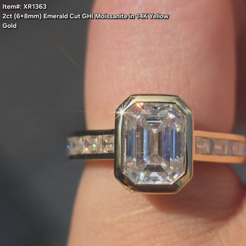 DovEggs GHI color Emerald moissanite moissanite ring sparkling in sunlight video