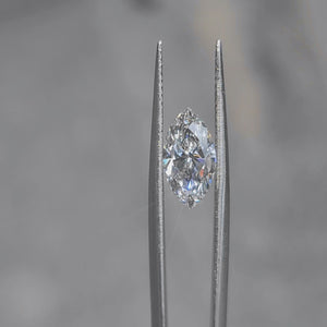 Sunlit video of 1.91ct marquise diamond's impressive size