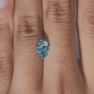 Close-up of 9.45mm diamond's vivid green color lab diamond