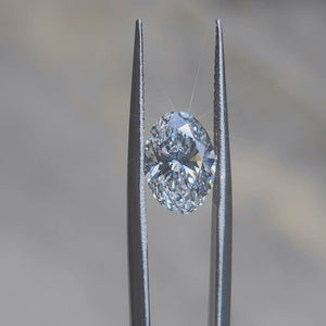 Sunlit brilliance video of 2.61ct oval E color VS2 diamond
