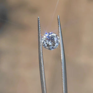 Close-up video of 1.93ct sakura cut's petal-like facets"