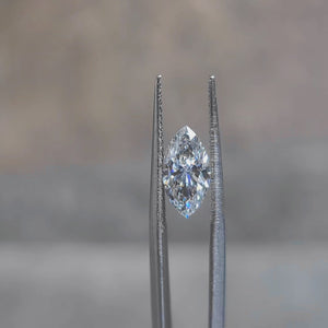 Daylight video showcasing 1.35ct marquise diamond's slender profile