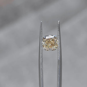 Sunlit brilliance video of 2.347ct cushion vivid yellow diamond