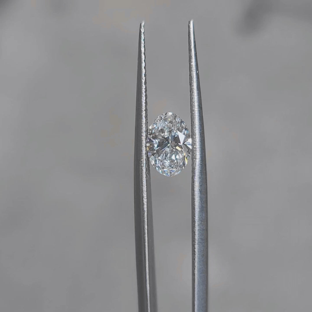 1.02ct Oval Lab Diamond - G Color VS2 | Doveggs Certified