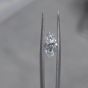 Outdoor video highlighting 1.81ct marquise diamond's dramatic length